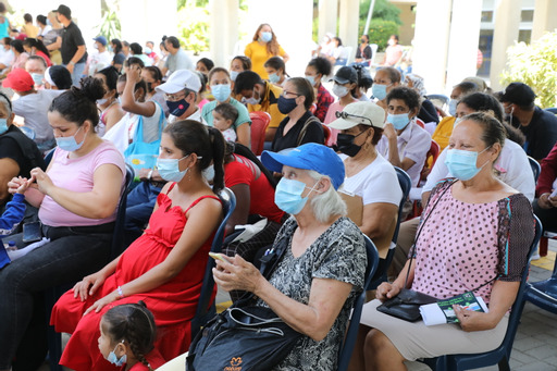 Sisbén a tu Barrio atendió a 800 ciudadanos en la urbanización La Playa