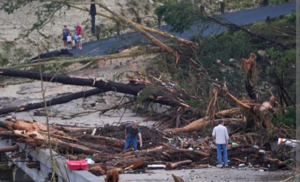 Ascendió a 91 número de fallecidos por inundaciones en Texas