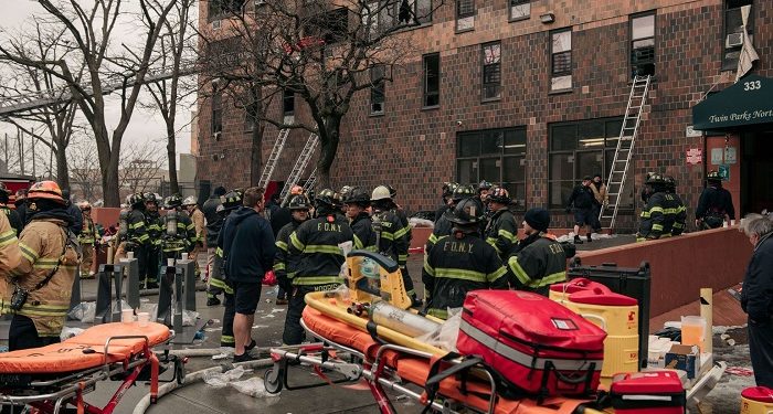 Incendio deja al menos 19 fallecidos en Nueva York, EE.UU.