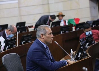 Protección a consumidores y al sector lechero