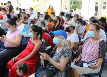 Sisbén a tu Barrio atendió a 800 ciudadanos en la urbanización La Playa
