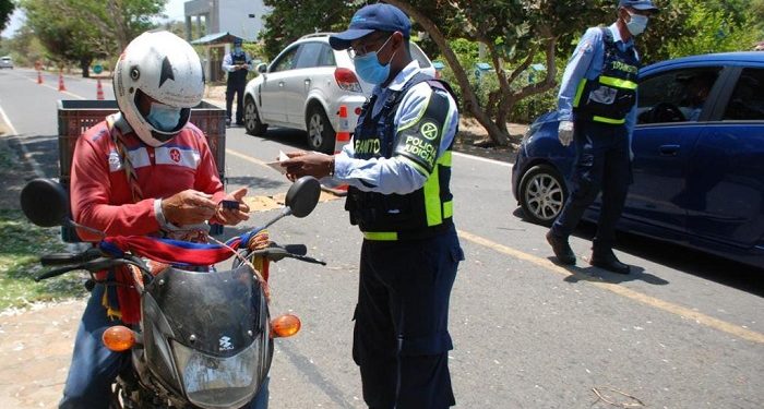 Tránsito del Atlántico recomienda planear su viaje para el retorno a casa en el puente festivo de Reyes