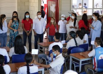 Gobernadora del Atlántico y Mineducación entregaron nuevas instalaciones en el colegio San Nicolás de Tolentino de Puerto Colombia