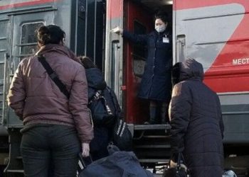 Rusia da refugio a 40 mil personas procedentes de Donbás