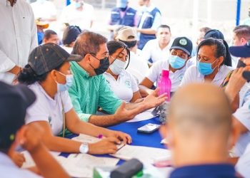 ‘Así Vivo Mi Barrio’ llegó con buenas noticias a Lipaya y Evaristo Sourdís 