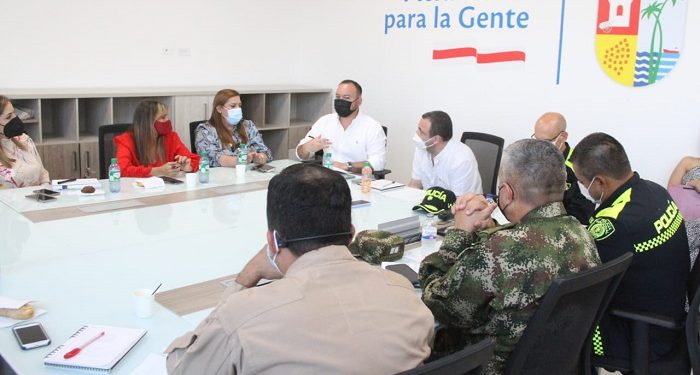 700 uniformados de la Policía, Barranquilla está lista para el primer día sin IVA de 2022