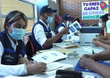 Más de 6.000 hogares son atendidos anualmente por la Mesa de Acompañamiento Social del Distrito