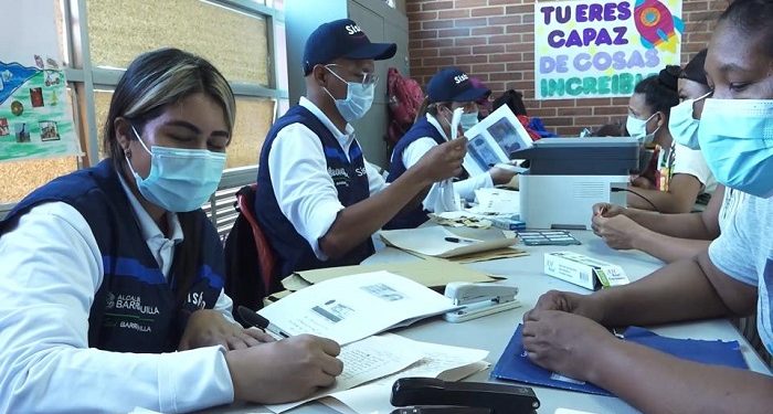 Más de 6.000 hogares son atendidos anualmente por la Mesa de Acompañamiento Social del Distrito