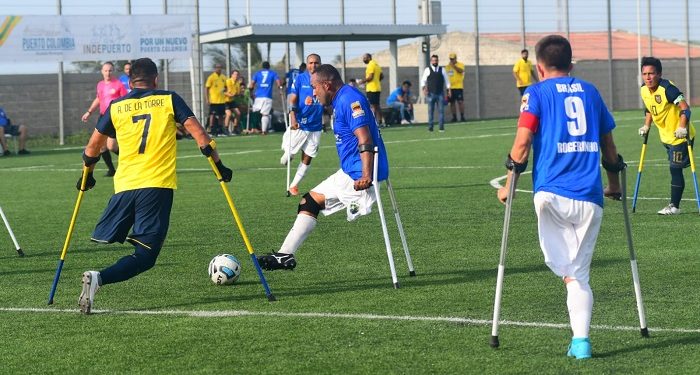 Brasil goleó a Ecuador y Colombia sigue sin ganar en el sudamericano