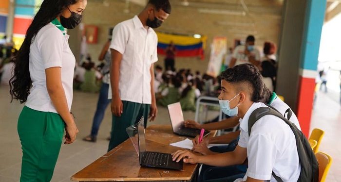 Colegios del Atlántico conforman gobiernos escolares en la Semana de la Participación Democrática
