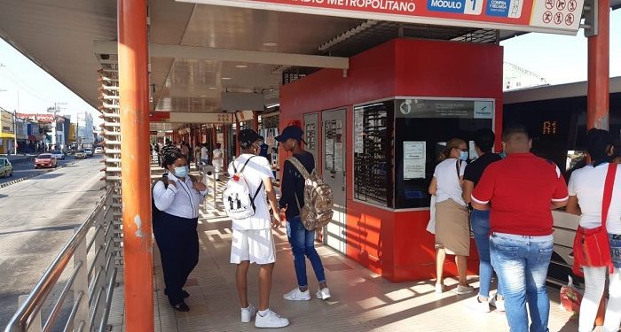 Transmetro implementa cambios para mejorar circulación de los usuarios