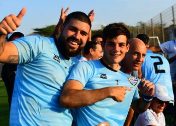 Uruguay se mantiene líder e invicta en el  Sudamericano