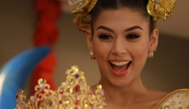 Valeria Charris recibe corona que lucirá como Reina del Carnaval de Barranquilla