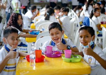 Alimentación escolar de Barranquilla es exaltada