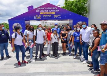 Gobernadora del Atlántico participó en la Feria de Vivienda