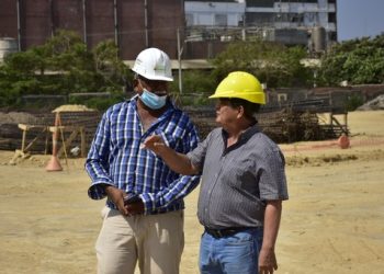 Con adecuación de terreno y cimentación de estructuras, avanza obra del Gran Bazar