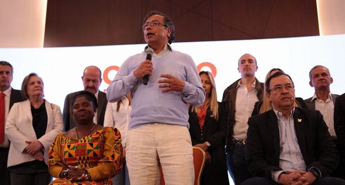 Alfonso Prada es el jefe de debate de la campaña presidencial de Petro