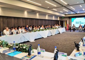 Alcalde Rumenigge Monsalve participa en Asociación de Ciudades Intermedias