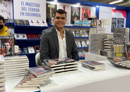 “INVISIBLES”, la obra literaria de Rodney Castro, presente en la FILBO