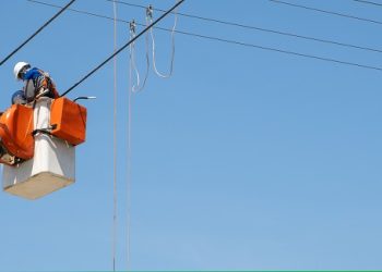 Inversión en nuevas redes eléctricas en San José y Universal