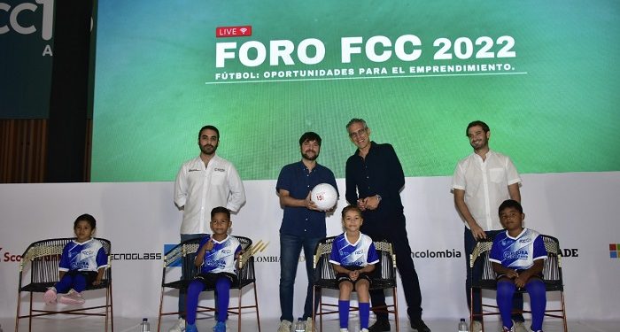 Distrito y Fútbol con Corazón anotan ‘Goles que construyen ciudadanía’