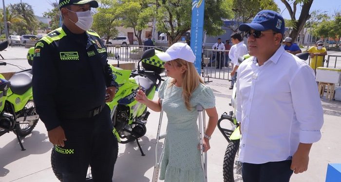 Gobernación entregó equipos a la Policía para fortalecer la seguridad en Puerto Colombia