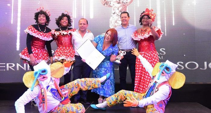 El próximo miércoles 29 de junio Ceremonia del Premio Promigas a la Mejor Crónica de Carnaval ‘Ernesto McCausland’