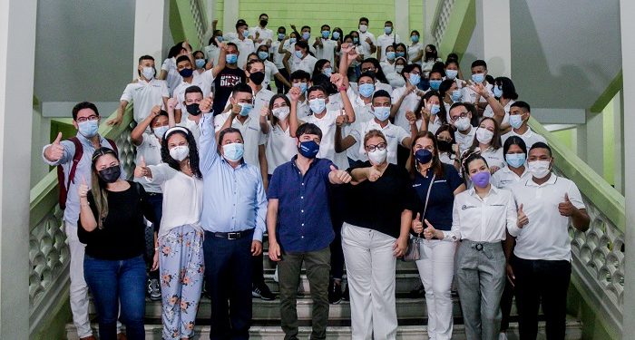 En 10 años, el Distrito ha llevado la ‘Universidad al Barrio’ a 14.000 jóvenes