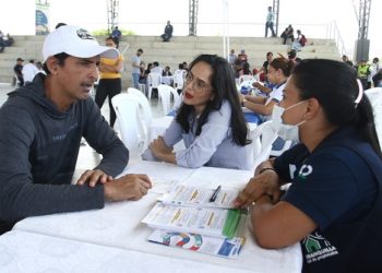 4.000 familias de Las Gardenias, más cerca de oportunidades de empleo y emprendimiento 