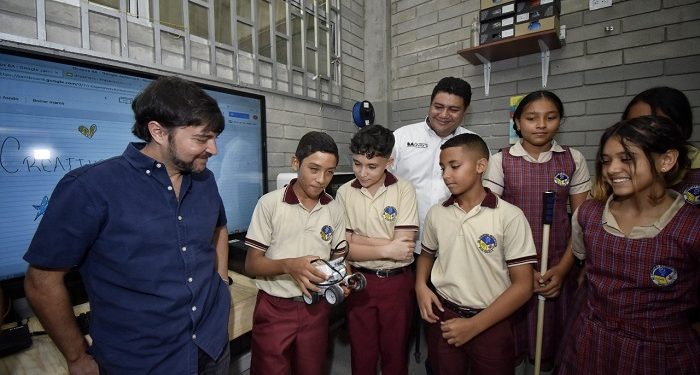 Con 4 laboratorios de innovación en colegios oficiales, Distrito le apuesta a la ciencia y la tecnología