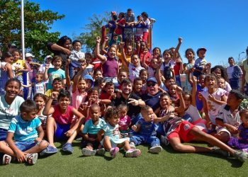 Reconocimiento al alcalde Jaime Pumarejo por compromiso con la niñez 