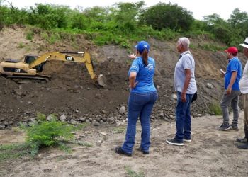 Gobernación del Atlántico acompaña obras de mitigación en arroyo de Juan de Acosta