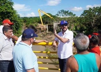 Alcalde Jaime Pumarejo lidera acciones preventivas y de atención a damnificados por ola invernal 