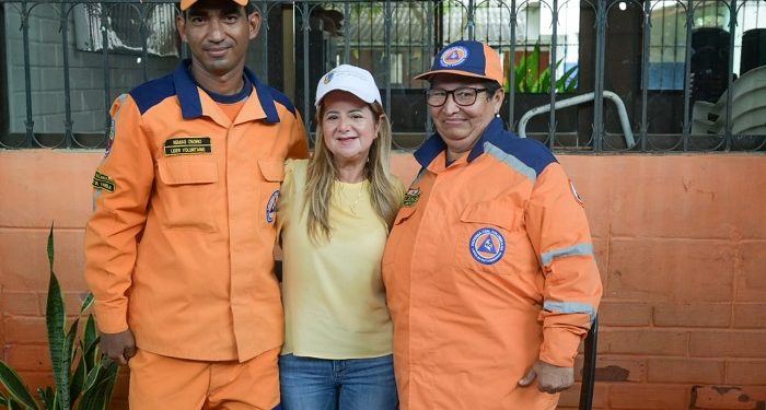 Gobernación del Atlántico trabaja en equipo con voluntarios de la Defensa Civil