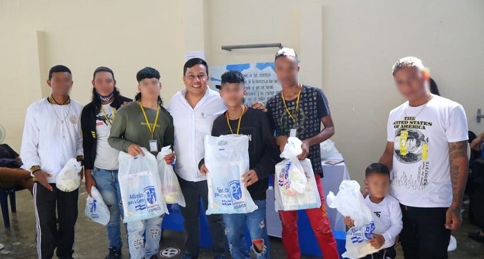 Gobernación entregó paquetes alimentarios y jueguetes a los adolescentes del sistema de responsabilidad penal
