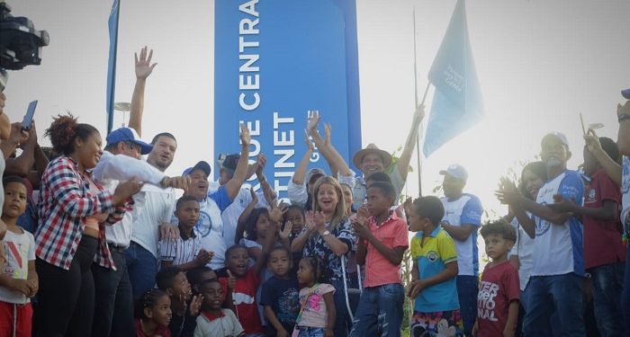 Gobernadora Elsa Noguera, entregó el Parque Central de Rotinet en Repelón