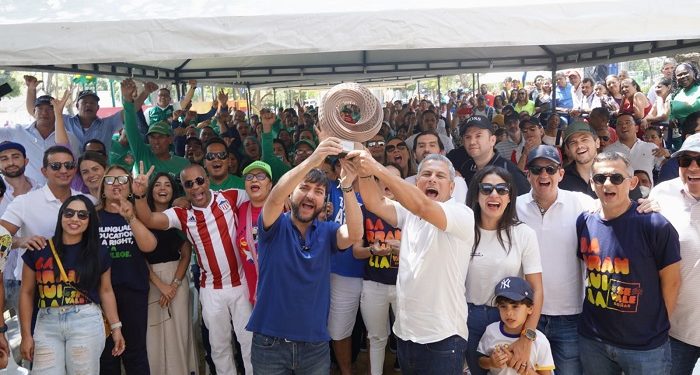 Alcalde Pumarejo celebró con la comunidad reconocimiento a ‘Todos al Parque’