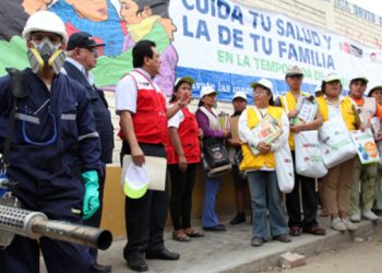 Decretan emergencia sanitaria en 20 regiones de Perú por dengue
