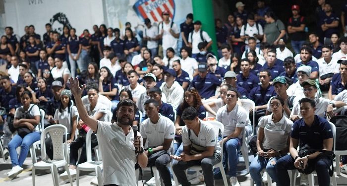 Pumarejo ratifica la apuesta por más oportunidades para la juventud barranquillera