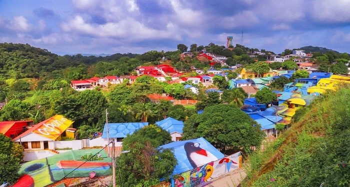 Gobernación celebra con más desarrollo y bienestar para la gente los 118 años del Atlántico