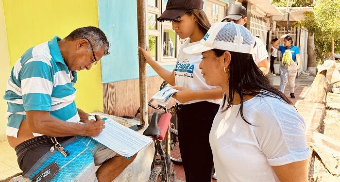 Xiomara Valera terminó de recolectar firmas, 34 mil malamberos le dieron su apoyo