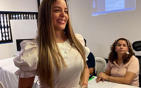 “Sin maquinarías ni padrinos políticos, trabajamos a favor del pueblo” Lidys Moreno, candidata a la Alcaldía de Soledad