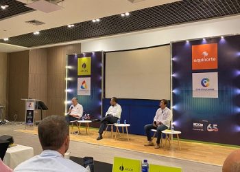 Varela propone duplicar número de subsidios de viviendas y aumentar montos