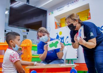 Con aulas hospitalarias, Distrito garantiza formación académica a estudiantes en situación de enfermedad 