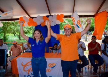 Isaac Henríquez respalda a Carmiña Navarro en su candidatura a la Alcaldía de Galapa