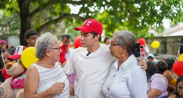 «Lo vemos con esperanza y fe»: adultos mayores del Atlántico respaldan candidatura de Camilo Torres Villalba