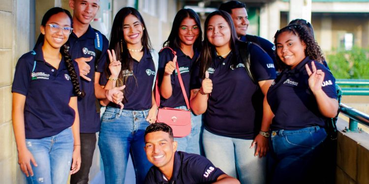 Barranquilla lidera el acceso inmediato de jóvenes a la educación superior en el país
