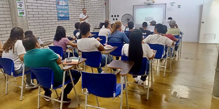 Con la bienvenida a 7.200 docentes, Barranquilla se alista para el regreso a clases