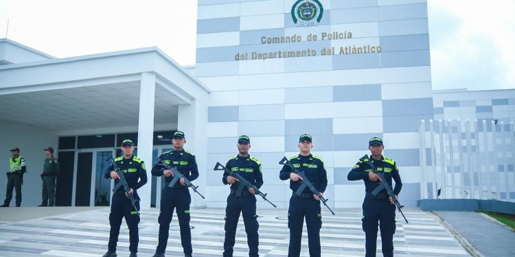 Gobernador Verano entrega comando de Policía para atender 18 municipios