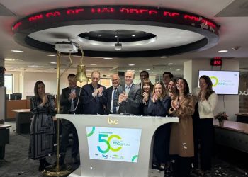 En sus 50 años, Promigas toca la campana en la Bolsa de Valores de Colombia